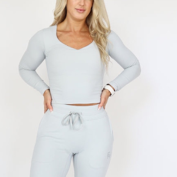 NWT Buttery Soft Long Sleeve from First Health Apparel - Picture 1 of 4